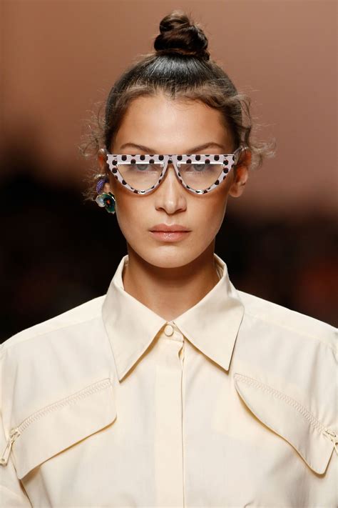 fendi 2019 collection sunglasses.